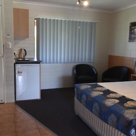 Mundubbera Billabong Motor Inn Стая снимка