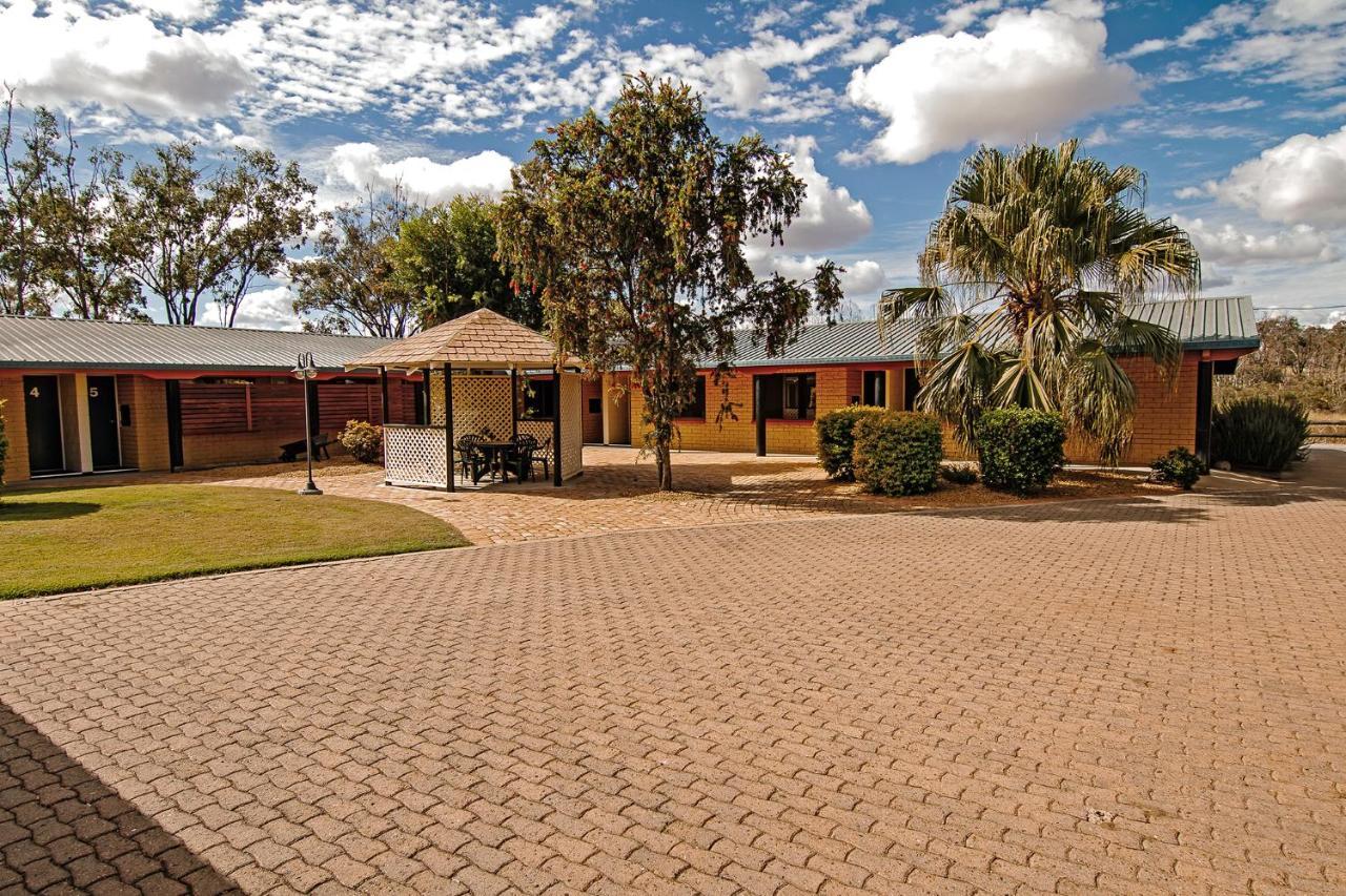 Mundubbera Billabong Motor Inn Екстериор снимка