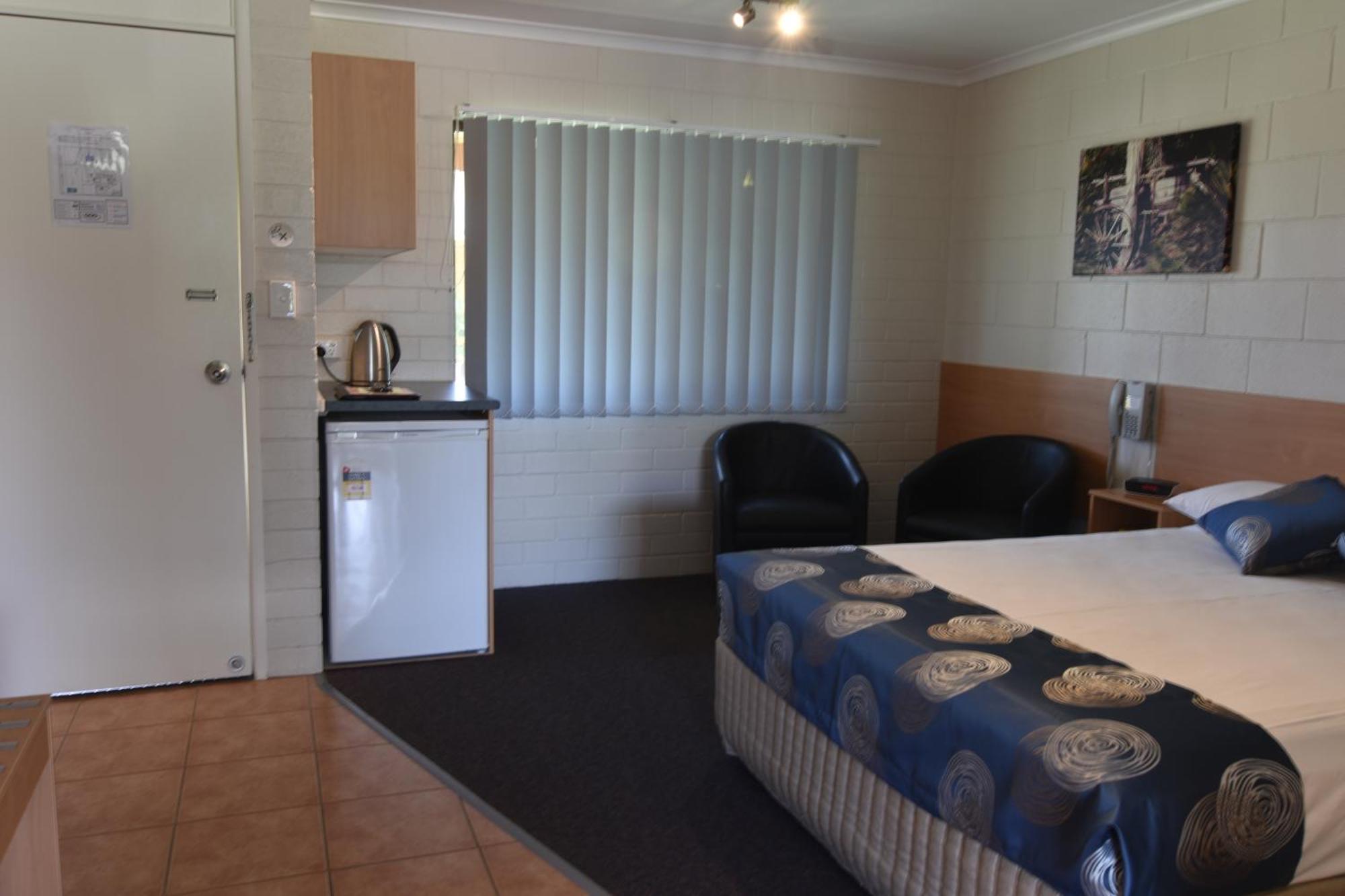 Mundubbera Billabong Motor Inn Стая снимка